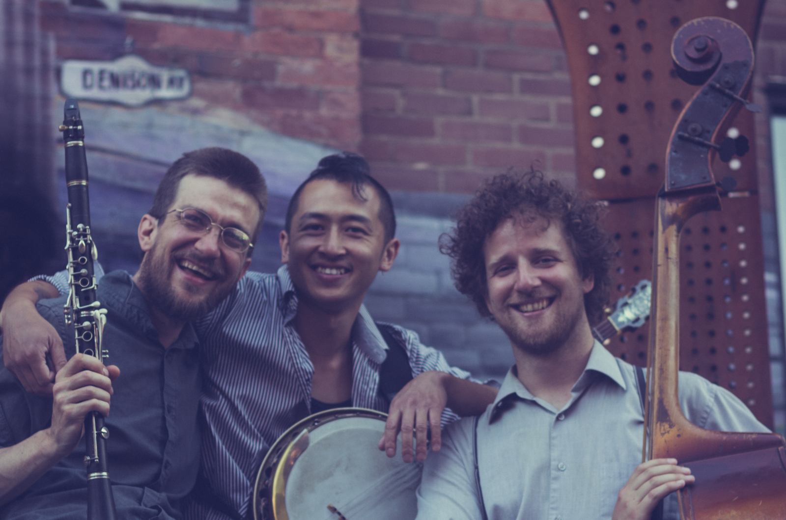 West End Riverboat (1600x1060)